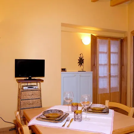 公寓 Casa Aurora *